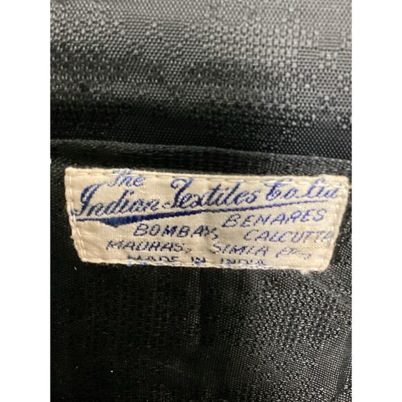 VTG Clutch Women’s 1Size Velvet With Gold Color Embroidery Peacock Motif Black - Picture 8 of 10